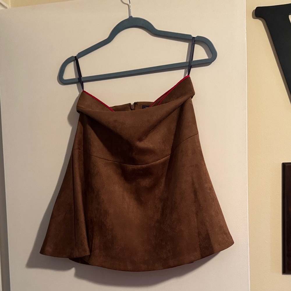 Tommy Hilfiger size 4 Brown Faux Suede Women's Skirt - mini length